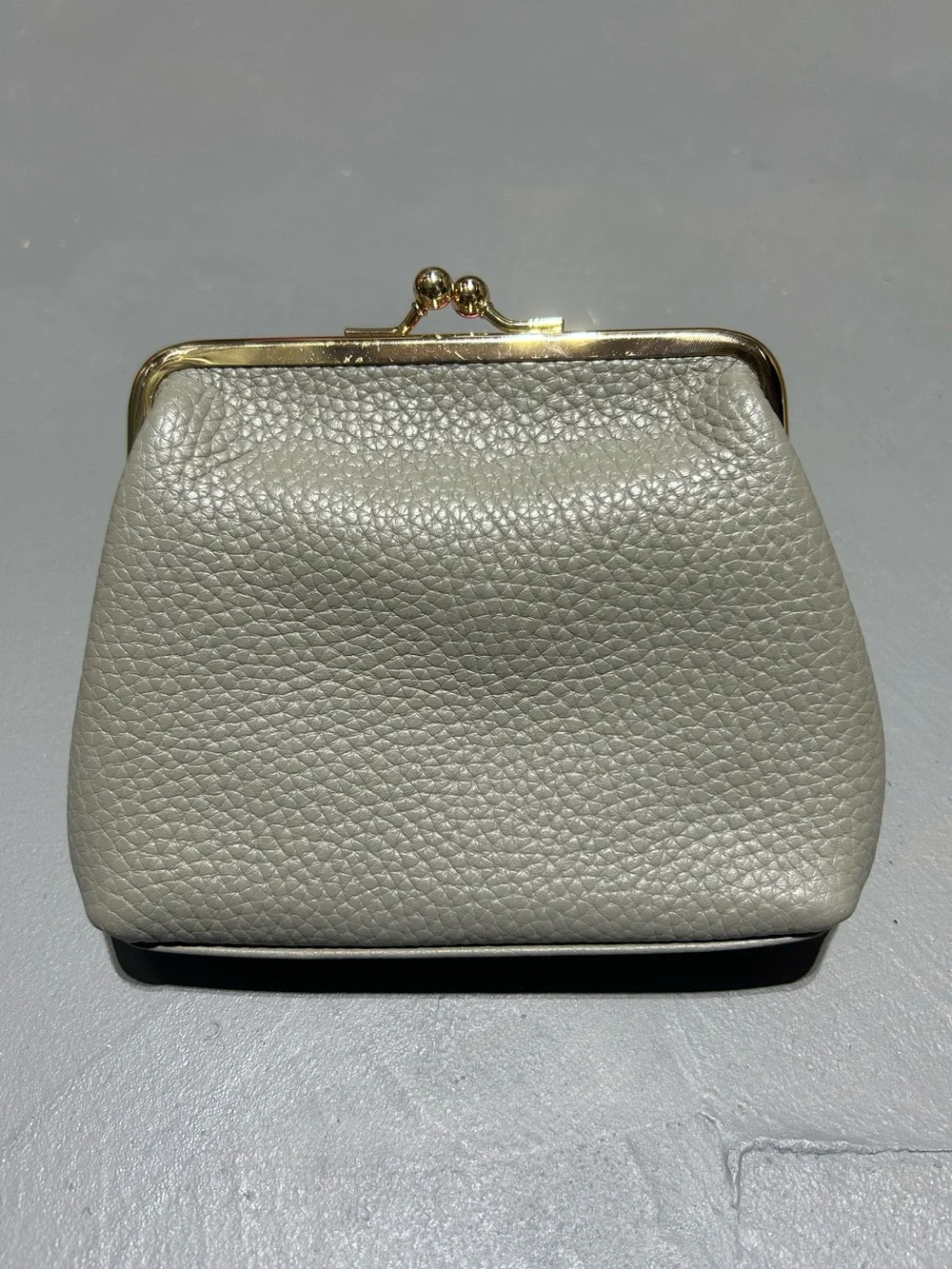 Dooney & Bourke Gray Large Framed Kisslock Leather Coin Purse